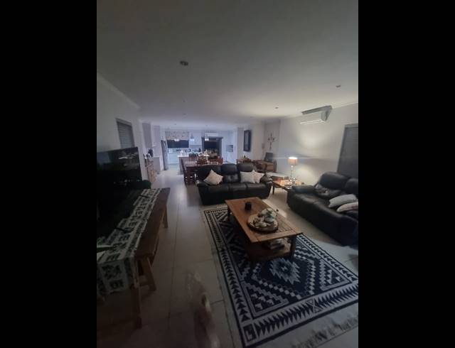 3 BEDROOM HOUSE SOLD IN MEER EN SEE
